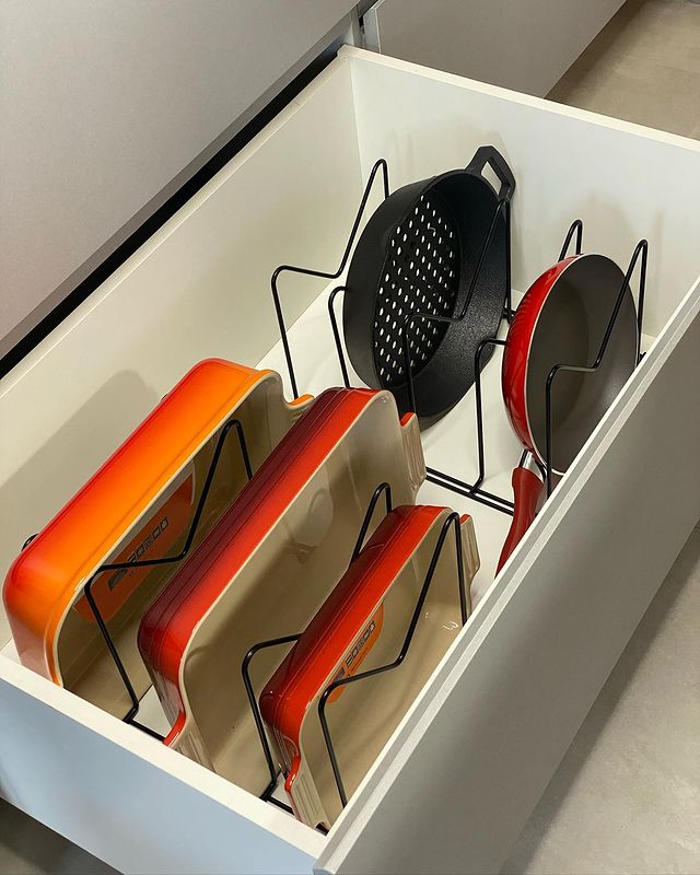 Organizador Para Formas, Tampas e Travessas Preto Fosco Linha Black