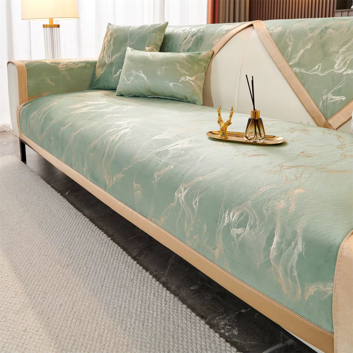 Capa de Sofa Lâmina Dourada - Design Clean