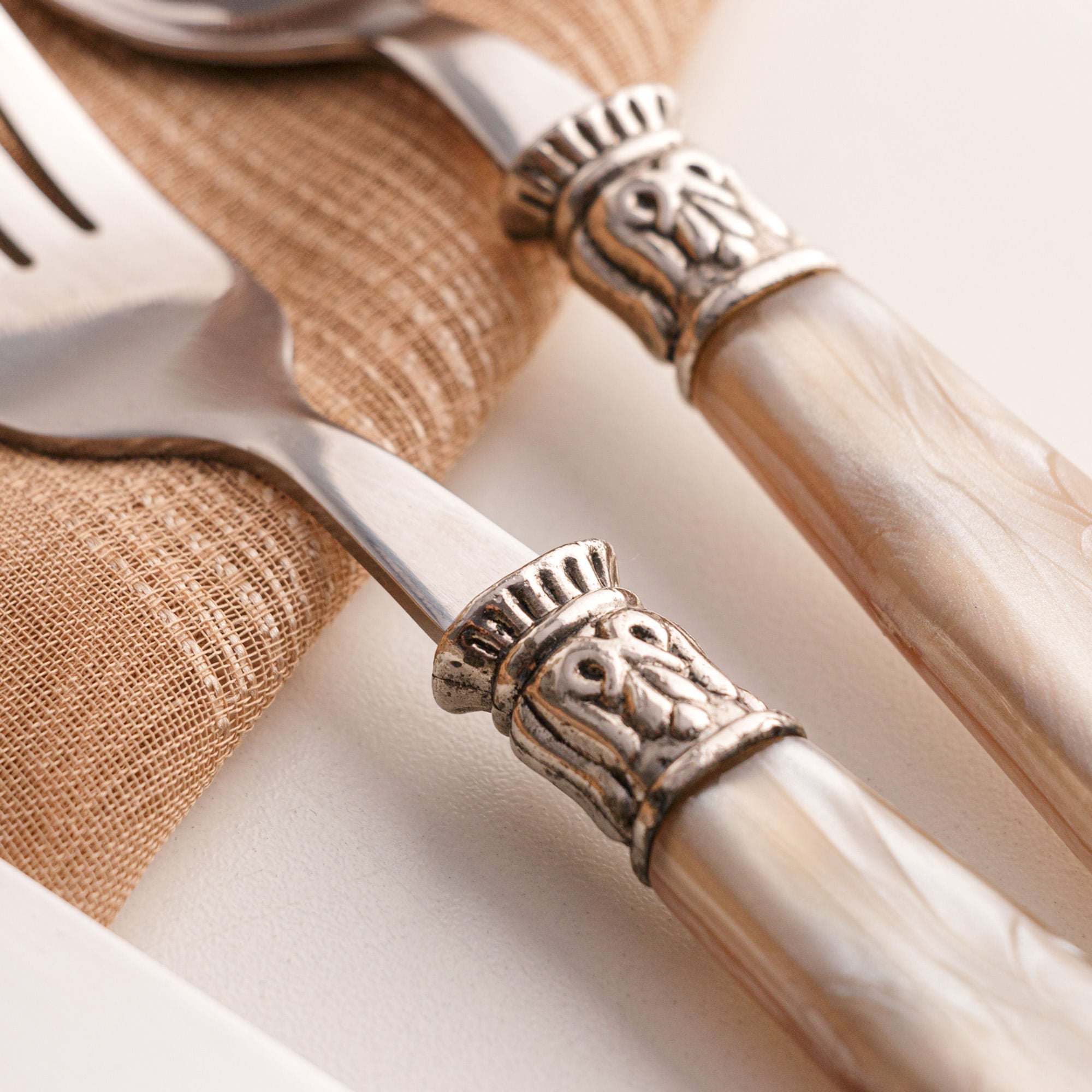 Faqueiro 24 Peças Aço Inox Cabo Plástico Mother Pearl Pérola